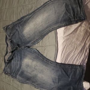 Maurices jeans